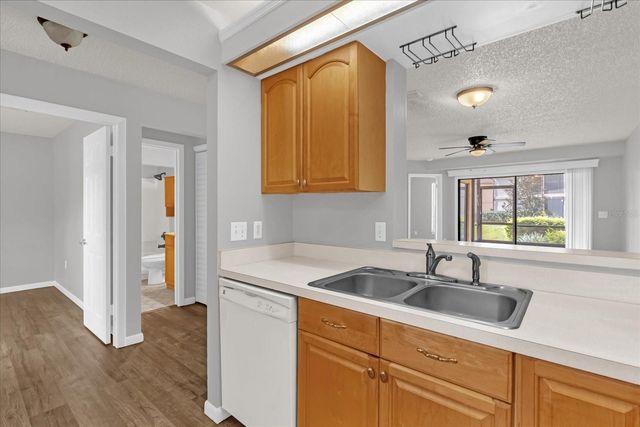 3012 S SEMORAN BOULEVARD G5, Orlando, FL 32822