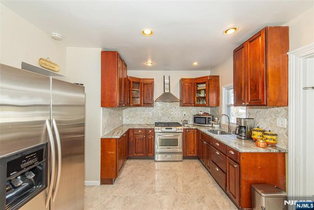 237 E Passaic Avenue, Bloomfield, NJ 07003