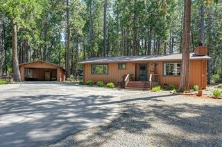5837 Silverleaf Dr, Foresthill, CA 95631