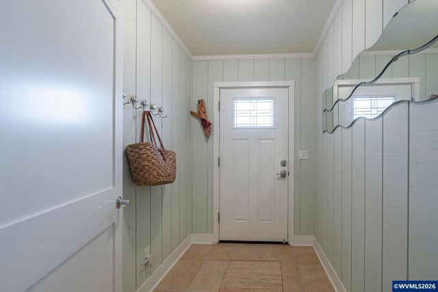 1068 NW 6th Ct, Lincoln City, OR 97367