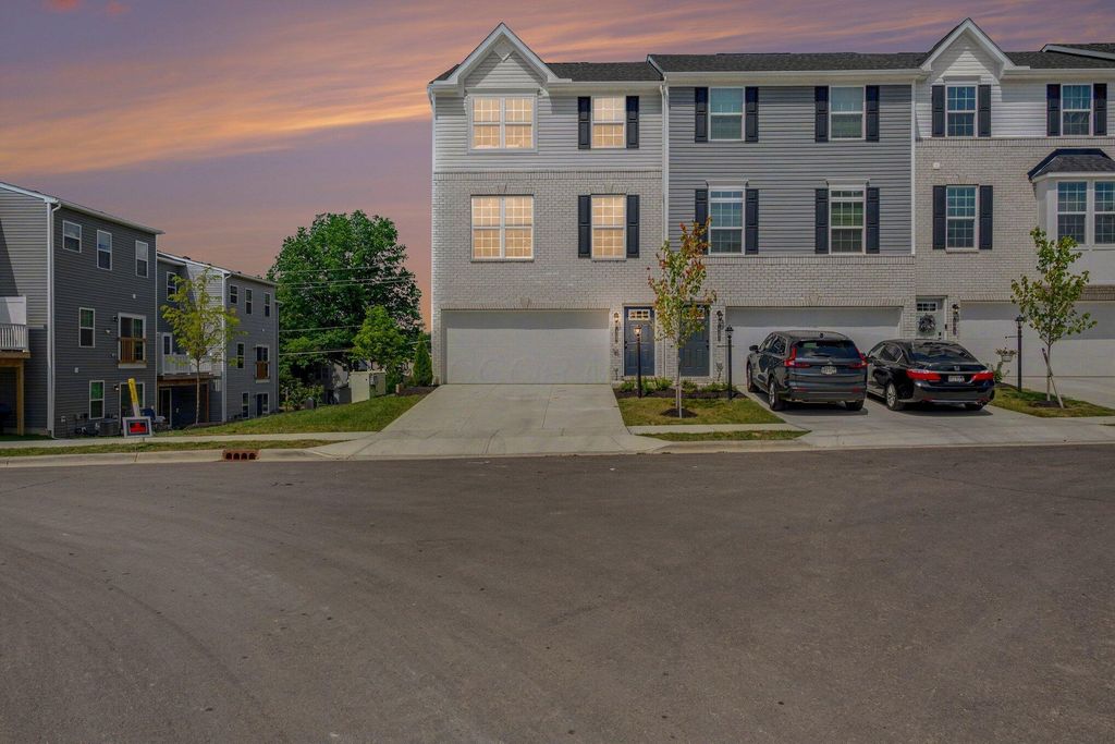 1287 Walsh Drive, Reynoldsburg, OH 43068