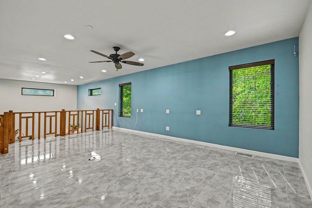 19W676 99th Street, Lemont, IL 60439