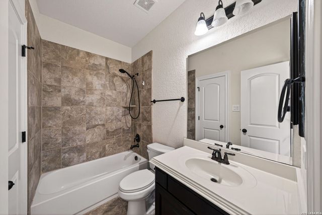 3814 CORDOBA CRK, San Antonio, TX 78259