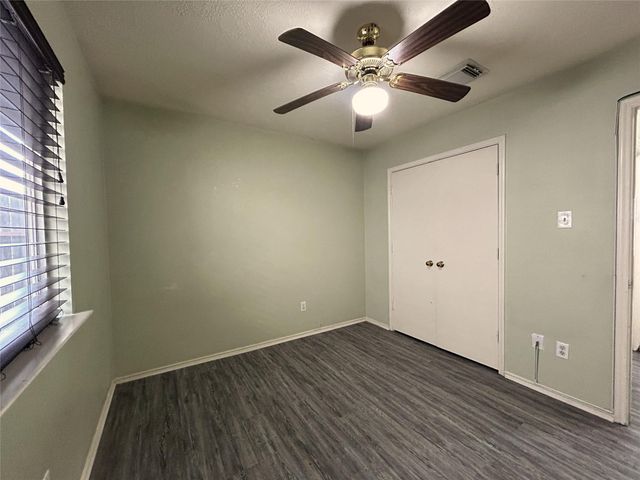 8903 Aspen Place Drive, Houston, TX 77071