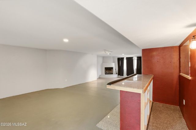 7413 W Palm Brook Place, Tucson, AZ 85743