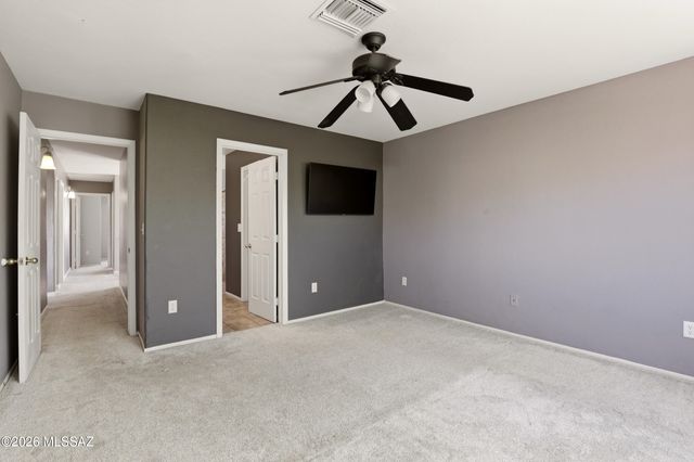 7413 W Palm Brook Place, Tucson, AZ 85743