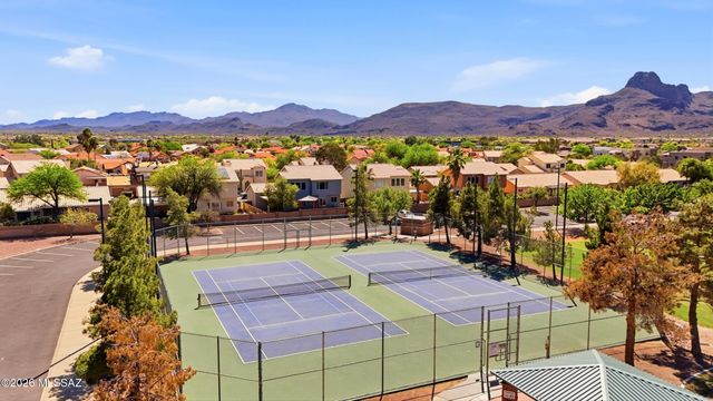 7413 W Palm Brook Place, Tucson, AZ 85743