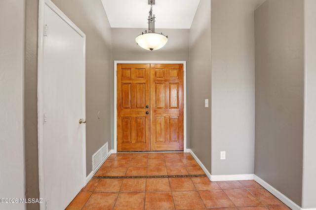 7413 W Palm Brook Place, Tucson, AZ 85743