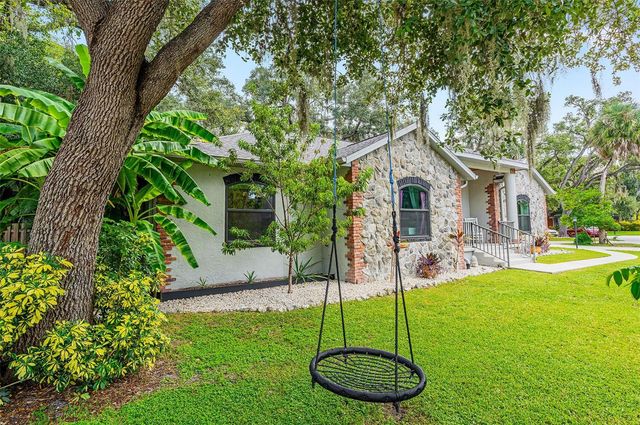 2640 MAPLELOFT LANE, Sarasota, FL 34232