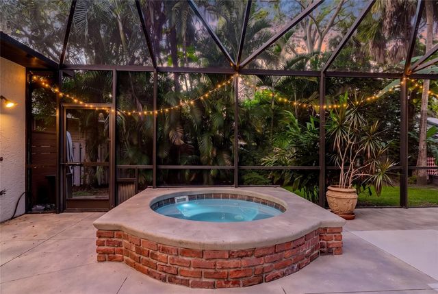 2640 MAPLELOFT LANE, Sarasota, FL 34232