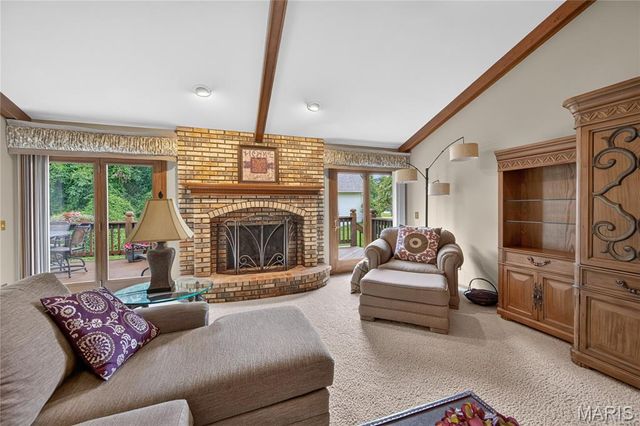 1136 Black Forest Drive, St Charles, MO 63301