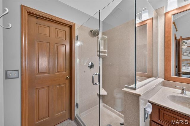 1136 Black Forest Drive, St Charles, MO 63301