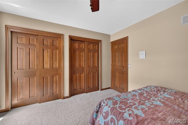 1136 Black Forest Drive, St Charles, MO 63301