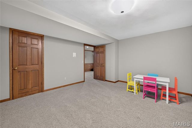 1136 Black Forest Drive, St Charles, MO 63301