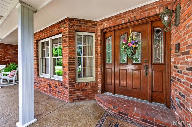 1136 Black Forest Drive, St Charles, MO 63301