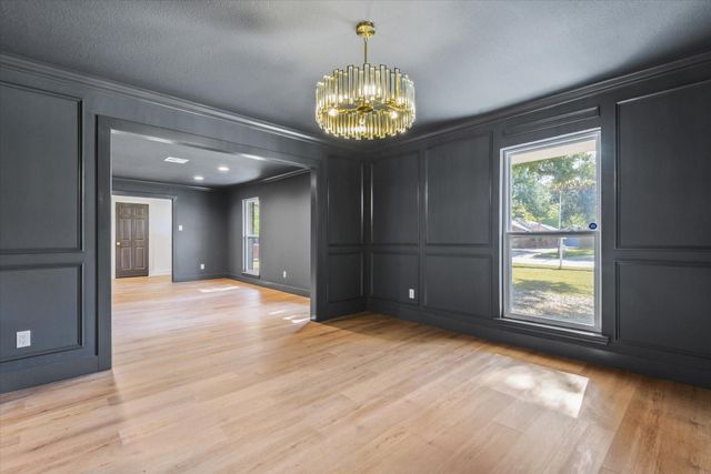 5258 Willowbend Boulevard, Houston, TX 77096