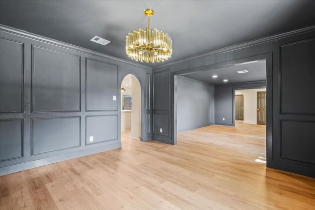 5258 Willowbend Boulevard, Houston, TX 77096