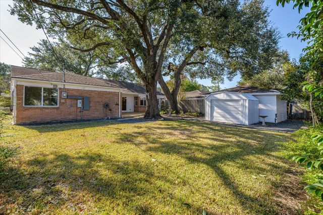 5258 Willowbend Boulevard, Houston, TX 77096