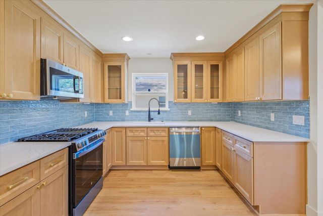 5258 Willowbend Boulevard, Houston, TX 77096