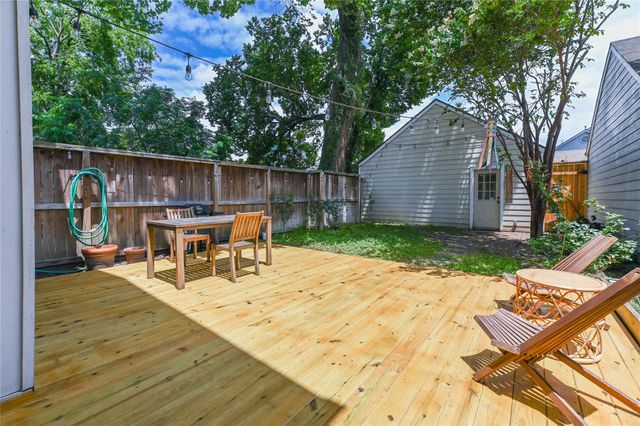 1004 Ruthven Street, Houston, TX 77019