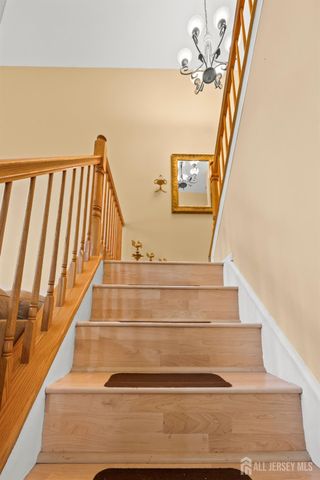 43 Jared Drive, North Brunswick, NJ 08902