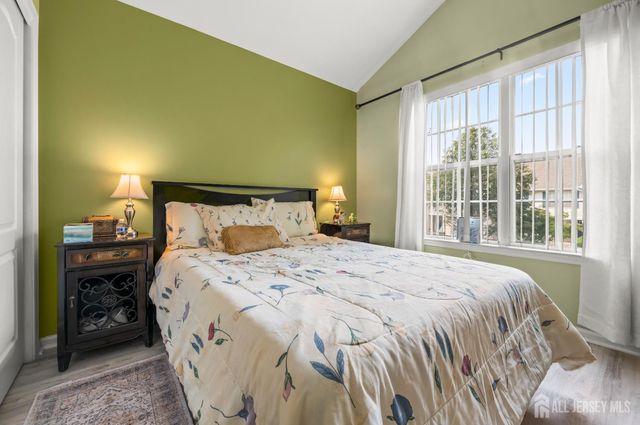 43 Jared Drive, North Brunswick, NJ 08902