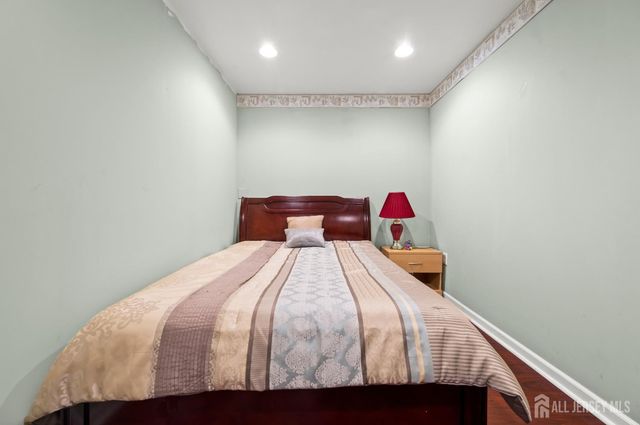 43 Jared Drive, North Brunswick, NJ 08902