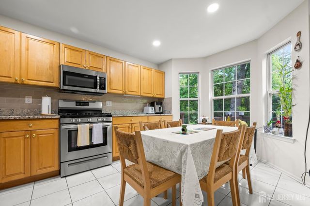 43 Jared Drive, North Brunswick, NJ 08902