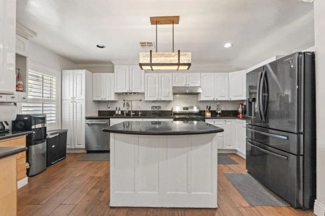 2055 Ensenada Street, Lemon Grove, CA 91945