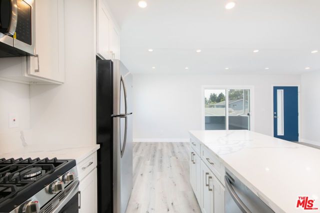 3872 Bentley Avenue C, Culver City, CA 90232