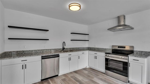 230 PALM AVENUE, Auburndale, FL 33823