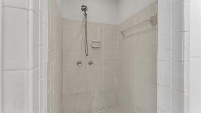 230 PALM AVENUE, Auburndale, FL 33823