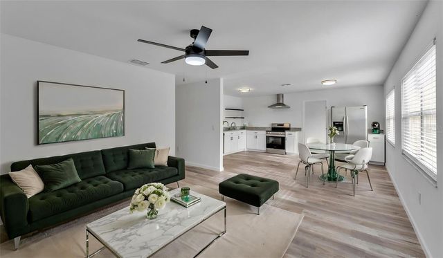 230 PALM AVENUE, Auburndale, FL 33823