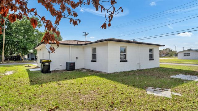 230 PALM AVENUE, Auburndale, FL 33823
