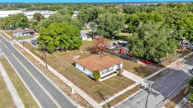 230 PALM AVENUE, Auburndale, FL 33823