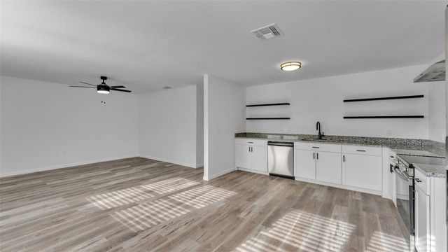 230 PALM AVENUE, Auburndale, FL 33823