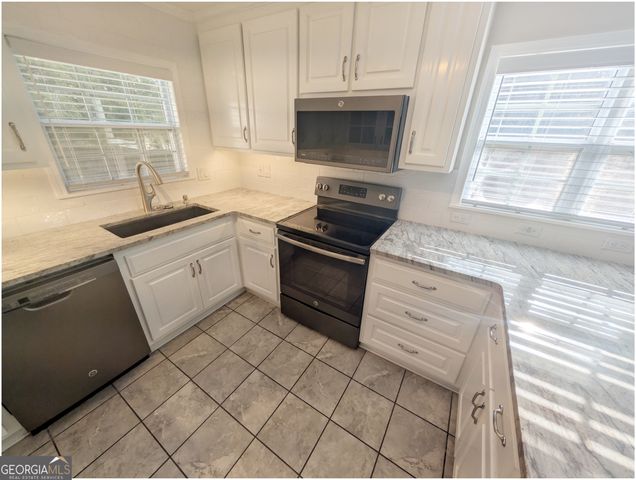 104 Ivey Way, Warner Robins, GA 31088