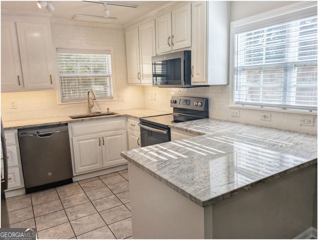 104 Ivey Way, Warner Robins, GA 31088