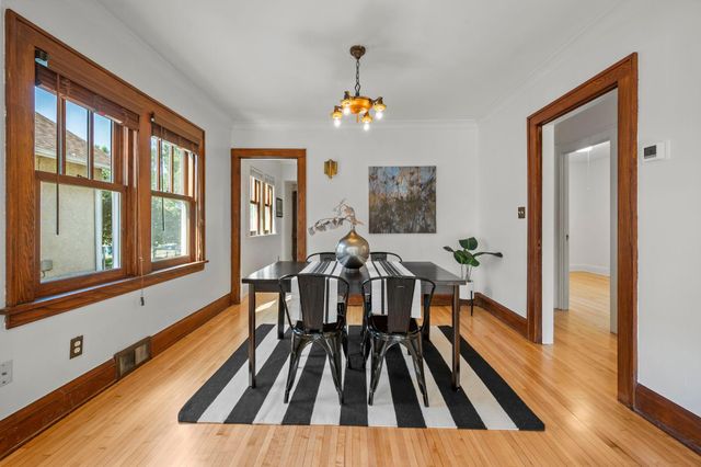 4142 18th Avenue S, Minneapolis, MN 55407