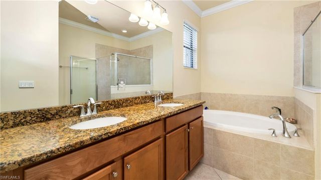 3640 Treasure Cove CIR, Naples, FL 34114