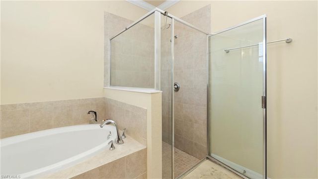 3640 Treasure Cove CIR, Naples, FL 34114