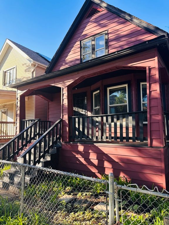 4934 W Iowa Street, Chicago, IL 60651 — photo 2