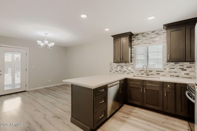 6808 S 41ST Street, Phoenix, AZ 85042