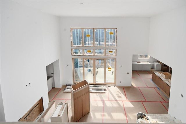 85 Brentwood Avenue, Excelsior, MN 55331