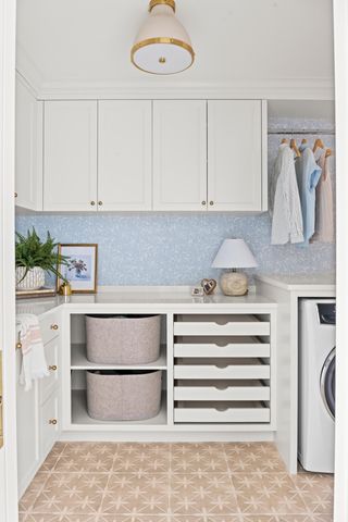 85 Brentwood Avenue, Excelsior, MN 55331