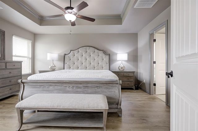 4924 Wister Lane, Edmond, OK 73025