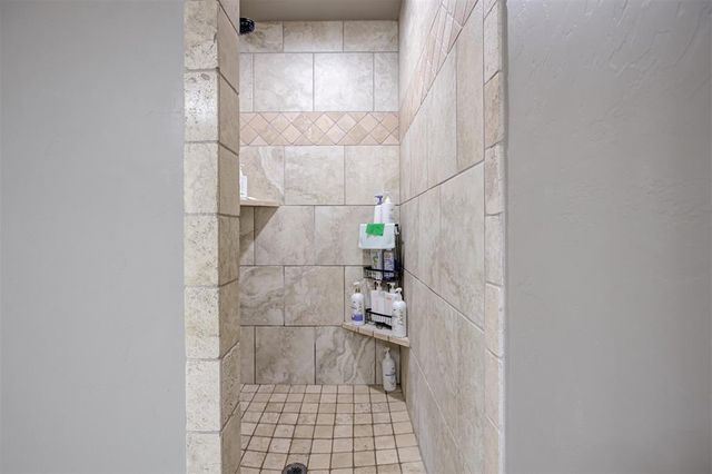 4924 Wister Lane, Edmond, OK 73025