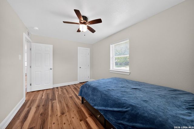 111 Fawn Run, Kerrville, TX 78028