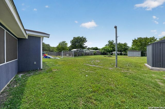 111 Fawn Run, Kerrville, TX 78028