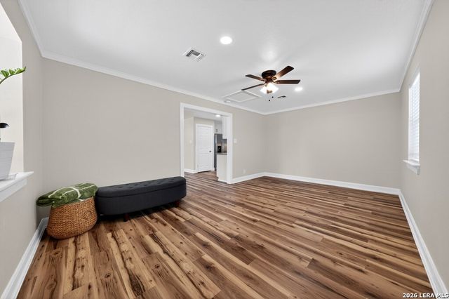 111 Fawn Run, Kerrville, TX 78028